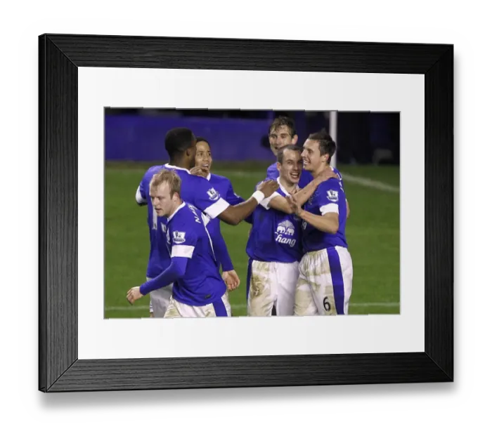 Framed Print : Everton's Jagielka Scores Double: Victory Over Wigan Athletic in Premier League (26-12-2012) Framed Print : Everton's Jagielka Scores Double: Victory Over Wigan Athletic in Premier League (26-12-2012)