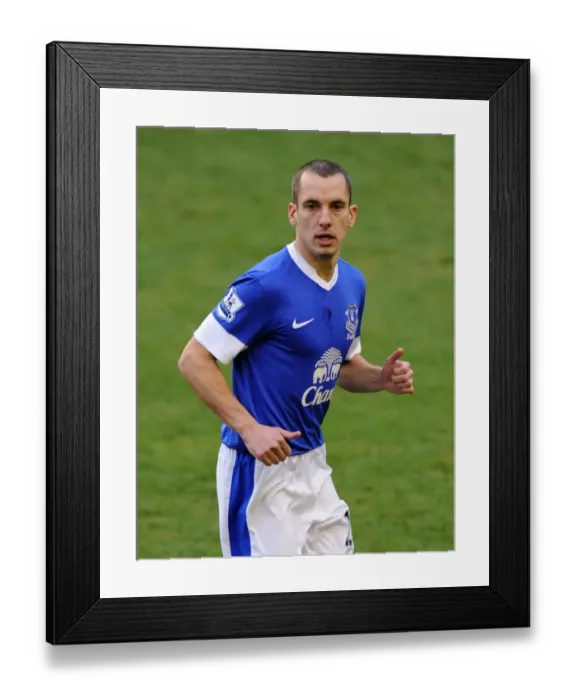 Framed Print : Leadership and Determination: Osman's Inspiring Performance in the Scoreless Battle between Everton and Swansea City (12-01-2013) Framed Print : Leadership and Determination: Osman's Inspiring Performance in the Scoreless Battle between Everton and Swansea City (12-01-2013)