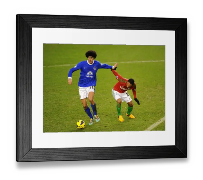 Framed Print : Fellaini vs. de Guzman: A Battle for Midfield Supremacy - Everton vs. Swansea City, Barclays Premier League (12-01-2013) Framed Print : Fellaini vs. de Guzman: A Battle for Midfield Supremacy - Everton vs. Swansea City, Barclays Premier League (12-01-2013)