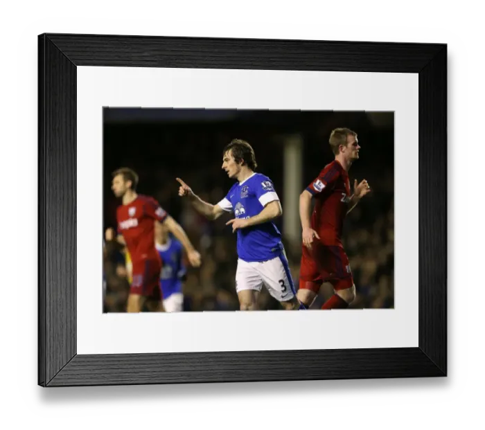 Framed Print : Leighton Baines Penalty: Everton's Triumphant Moment Against West Bromwich Albion (30-01-2013) Framed Print : Leighton Baines Penalty: Everton's Triumphant Moment Against West Bromwich Albion (30-01-2013)
