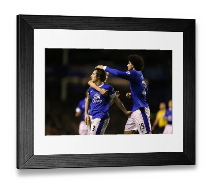 Framed Print : Everton's Leighton Baines Scores Game-Winning Goal vs. West Bromwich Albion (30-01-2013) Framed Print : Everton's Leighton Baines Scores Game-Winning Goal vs. West Bromwich Albion (30-01-2013)