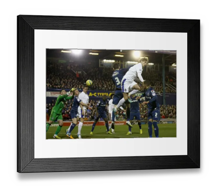 Framed Print : Phil Jagielka's FA Cup Stunner: Everton's Equalizer vs Oldham Athletic (February 16, 2013)