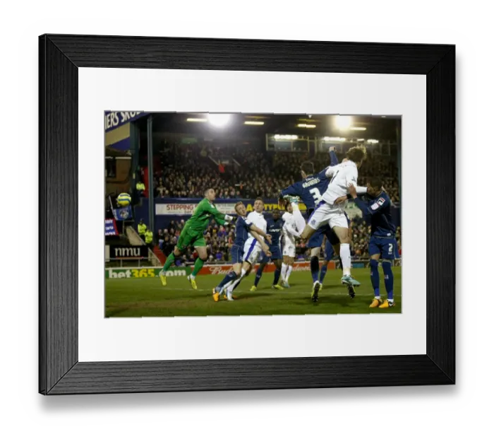 Framed Print : Phil Jagielka Scores Everton's Second Goal in FA Cup Fifth Round Clash Against Oldham Athletic (16-02-2013) Framed Print : Phil Jagielka Scores Everton's Second Goal in FA Cup Fifth Round Clash Against Oldham Athletic (16-02-2013)