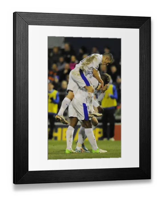 Framed Print : Everton's Victor Anichebe Scores Dramatic Equalizer Against Oldham Athletic in FA Cup Fifth Round Framed Print : Everton's Victor Anichebe Scores Dramatic Equalizer Against Oldham Athletic in FA Cup Fifth Round