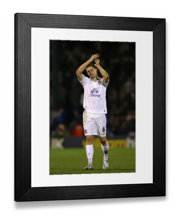 Framed Print : FA Cup Fifth Round: Phil Jagielka's Determined Performance for Everton at Oldham Athletic (16-02-2013)