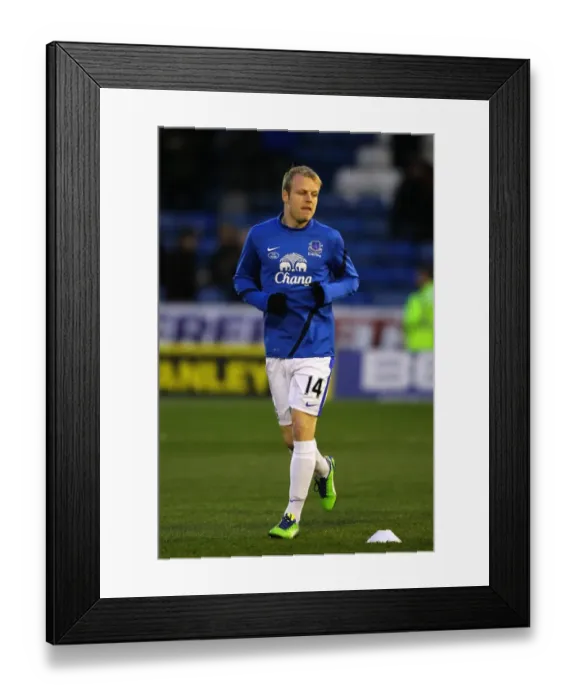 Framed Print : Steven Naismith's Dramatic FA Cup Showdown: Oldham Athletic vs. Everton (5-Round Clash at Boundary Park, 16-02-2013) Framed Print : Steven Naismith's Dramatic FA Cup Showdown: Oldham Athletic vs. Everton (5-Round Clash at Boundary Park, 16-02-2013)