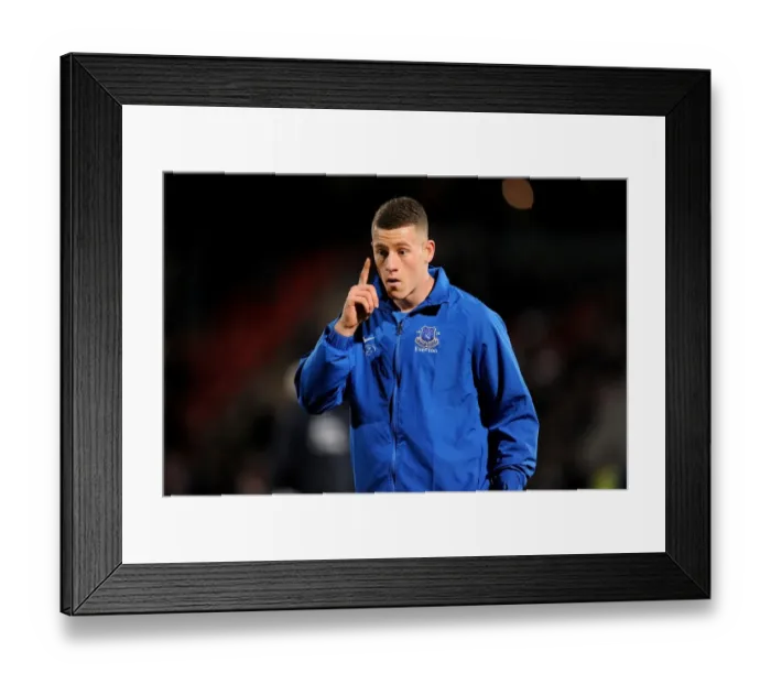 Framed Print : Ross Barkley's Five-Goal Wonders: Everton Crush Cheltenham Town 7-1 in FA Cup Third Round (07-01-2013) Framed Print : Ross Barkley's Five-Goal Wonders: Everton Crush Cheltenham Town 7-1 in FA Cup Third Round (07-01-2013)