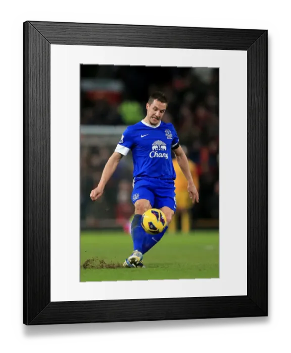 Framed Print : Phil Jagielka Leads Everton's 2-0 Battle at Old Trafford Against Manchester United (February 10, 2013) Framed Print : Phil Jagielka Leads Everton's 2-0 Battle at Old Trafford Against Manchester United (February 10, 2013)