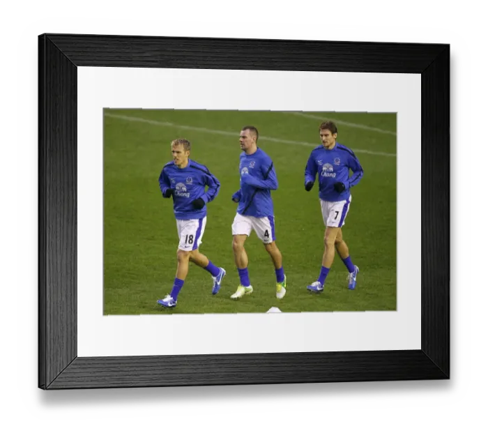 Framed Print : Everton FC: Phil Neville, Darron Gibson, and Nikica Jelavic Preparing for Everton vs. Wigan Athletic (26-12-2012, Goodison Park: Everton 2-1) Framed Print : Everton FC: Phil Neville, Darron Gibson, and Nikica Jelavic Preparing for Everton vs. Wigan Athletic (26-12-2012, Goodison Park: Everton 2-1)
