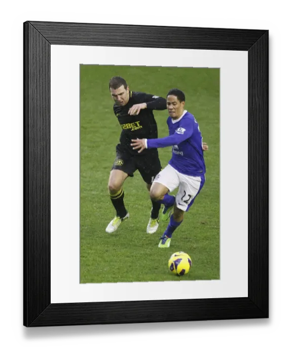 Framed Print : Battle for the Ball: McArthur vs. Pienaar - Everton vs. Wigan Athletic (26-12-2012)
