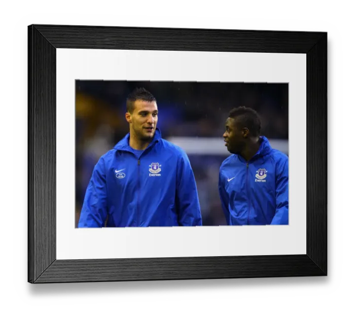 Framed Print : Everton FC: Magaye Gueye and Apostolos Vellios Prepare for Everton vs. Wigan Athletic (26-12-2012) Framed Print : Everton FC: Magaye Gueye and Apostolos Vellios Prepare for Everton vs. Wigan Athletic (26-12-2012)