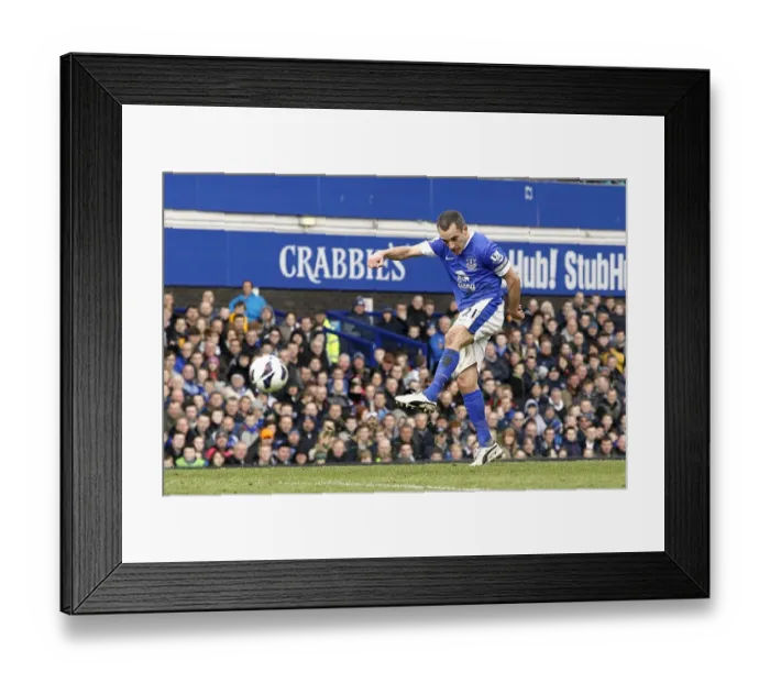 Framed Print : Leon Osman Scores the Opener: Everton's Triumph over Manchester City in the Barclays Premier League (16-03-2013, Goodison Park) Framed Print : Leon Osman Scores the Opener: Everton's Triumph over Manchester City in the Barclays Premier League (16-03-2013, Goodison Park)