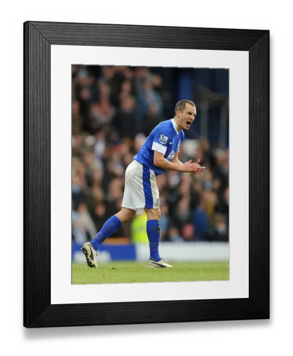 Framed Print : Osman's Roar: Everton's Historic Goal Against Manchester City (16-03-2013) Framed Print : Osman's Roar: Everton's Historic Goal Against Manchester City (16-03-2013)