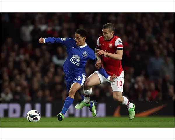 Battle for the Ball: Pienaar vs. Wilshere - Arsenal vs. Everton, Premier League Rivalry, Emirates Stadium (16-04-2013)