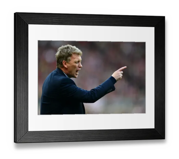 Framed Print : David Moyes at the Touchline: Everton's Battle Against Sunderland in the Premier League (April 20, 2013) Framed Print : David Moyes at the Touchline: Everton's Battle Against Sunderland in the Premier League (April 20, 2013)
