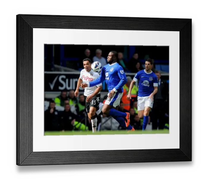 Framed Print : Battle for the Ball: Anichebe vs. Richardson - Everton's 1-0 Victory over Fulham (Goodison Park, 2013) Framed Print : Battle for the Ball: Anichebe vs. Richardson - Everton's 1-0 Victory over Fulham (Goodison Park, 2013)