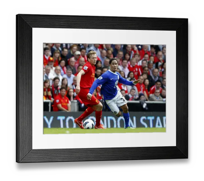 Framed Print : Battle for the Ball: Leiva vs. Pienaar - Liverpool vs. Everton Rivalry, Barclays Premier League, Anfield (05-05-2013) Framed Print : Battle for the Ball: Leiva vs. Pienaar - Liverpool vs. Everton Rivalry, Barclays Premier League, Anfield (05-05-2013)