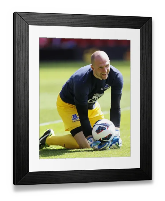 Framed Print : Jan Mucha Stands Firm: A Blank Slate as Liverpool and Everton Draw (Barclays Premier League, 05-05-2013) Framed Print : Jan Mucha Stands Firm: A Blank Slate as Liverpool and Everton Draw (Barclays Premier League, 05-05-2013)