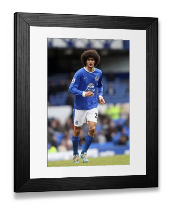 Framed Print : Marouane Fellaini's Stunner: Everton's 1-0 Win Over Fulham (Premier League, 27-04-2013) Framed Print : Marouane Fellaini's Stunner: Everton's 1-0 Win Over Fulham (Premier League, 27-04-2013)