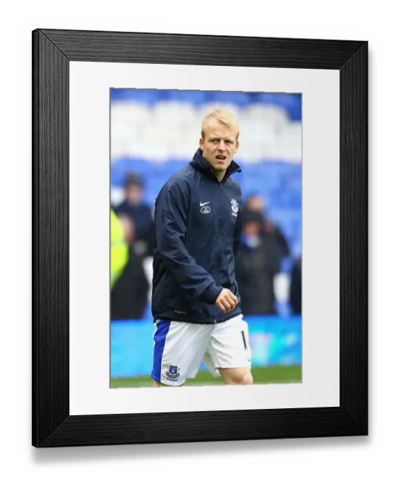 Framed Print : Steven Naismith's Brace: Everton's Victory Over West Ham United in Premier League (12-05-2013, Goodison Park) Framed Print : Steven Naismith's Brace: Everton's Victory Over West Ham United in Premier League (12-05-2013, Goodison Park)
