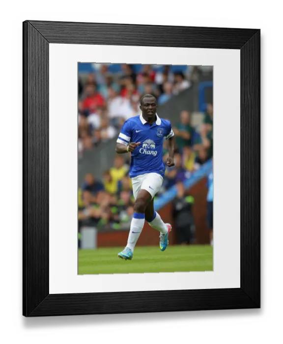 Framed Print : Arouna Kone Scores in Everton's Pre-Season Win over Blackburn Rovers (27-07-2013) Framed Print : Arouna Kone Scores in Everton's Pre-Season Win over Blackburn Rovers (27-07-2013)