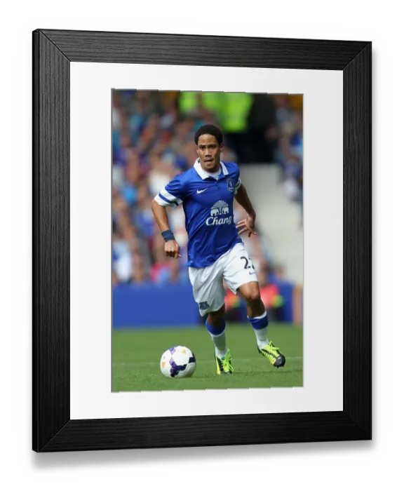 Framed Print : Steven Pienaar's Lead: Everton's Pre-Season Victory over Real Betis (2-1)