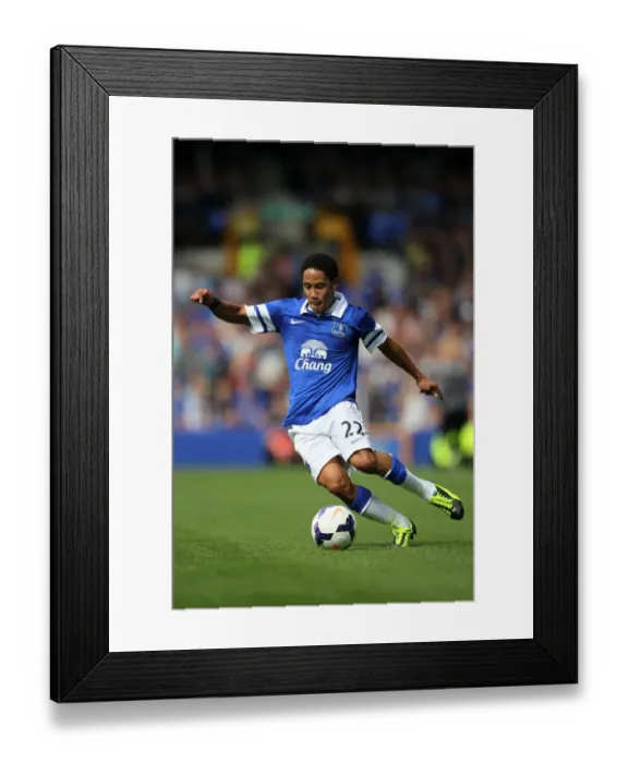 Framed Print : Steven Pienaar: Everton's Hero in Pre-Season Victory over Real Betis (Everton 2-1)