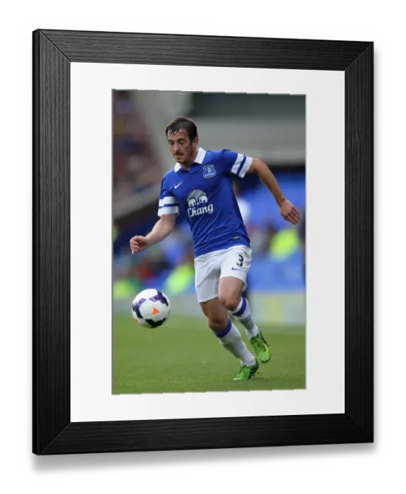 Framed Print : Leighton Baines and Everton Secure Pre-Season Win Against Real Betis (11-08-2013) Framed Print : Leighton Baines and Everton Secure Pre-Season Win Against Real Betis (11-08-2013)
