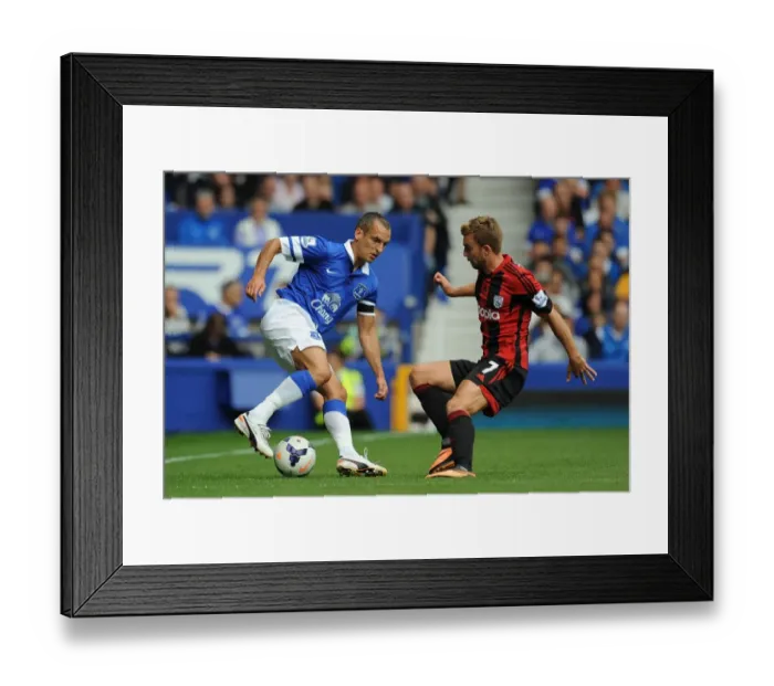 Framed Print : Battle for the Ball: Osman vs Morrison - Everton vs West Bromwich Albion Stalemate in the Premier League (August 24, 2013)