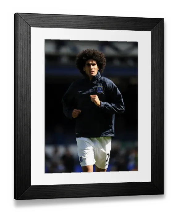 Framed Print : Marouane Fellaini's Unyielding Performance: Everton vs. West Bromwich Albion's Stalemate at Goodison Park (24-08-2013)