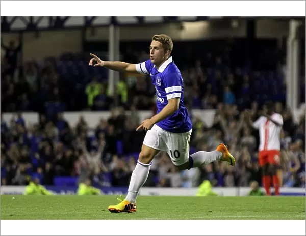 Deulofeu's Stunner: Everton's Game-Winning Goal in Capital One Cup Victory over Stevenage (28-08-2013)