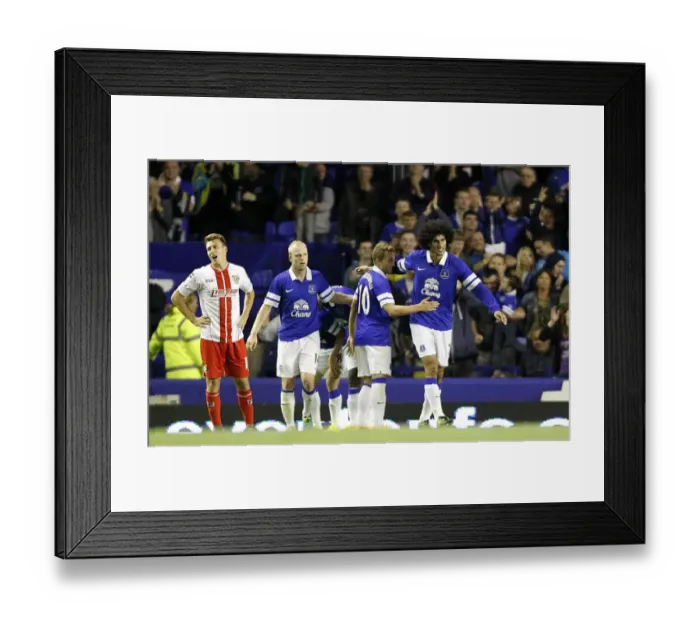 Framed Print : Marouane Fellaini Scores the Second Goal: Everton's Triumph over Stevenage in Capital One Cup (28-08-2013) Framed Print : Marouane Fellaini Scores the Second Goal: Everton's Triumph over Stevenage in Capital One Cup (28-08-2013)