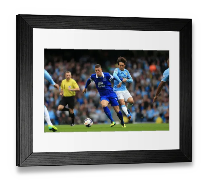 Framed Print : Battleground Etihad: Barkley vs. Silva - Manchester City vs. Everton (05-10-2013) Framed Print : Battleground Etihad: Barkley vs. Silva - Manchester City vs. Everton (05-10-2013)