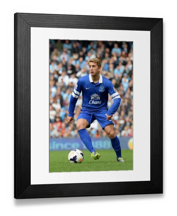 Framed Print : Gerard Deulofeu Shines in Manchester City's 3-1 Win Over Everton (Barclays Premier League, Etihad Stadium, 05-10-2013) Framed Print : Gerard Deulofeu Shines in Manchester City's 3-1 Win Over Everton (Barclays Premier League, Etihad Stadium, 05-10-2013)