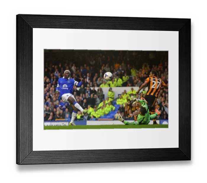 Framed Print : Arouna Kone's Missed Opportunity: Everton vs Hull City (19-10-2013, Goodison Park) Framed Print : Arouna Kone's Missed Opportunity: Everton vs Hull City (19-10-2013, Goodison Park)