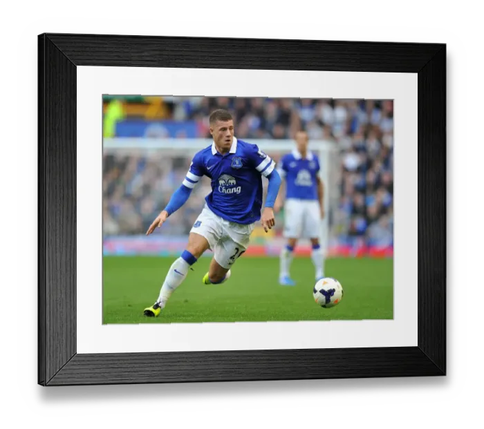 Framed Print : Ross Barkley's Brilliant Performance: Everton's Thrilling 2-1 Victory Over Hull City (Premier League, Goodison Park, 19-10-2013)