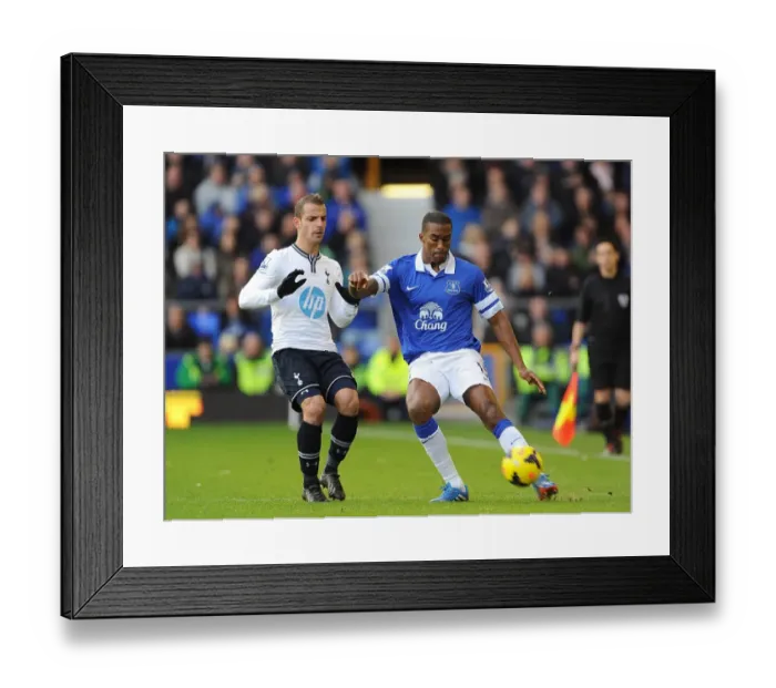 Framed Print : Battle for the Ball: Everton vs. Tottenham Hotspur - A Tie at Goodison Park (Roberto Soldado vs. Sylvain Distin) Framed Print : Battle for the Ball: Everton vs. Tottenham Hotspur - A Tie at Goodison Park (Roberto Soldado vs. Sylvain Distin)