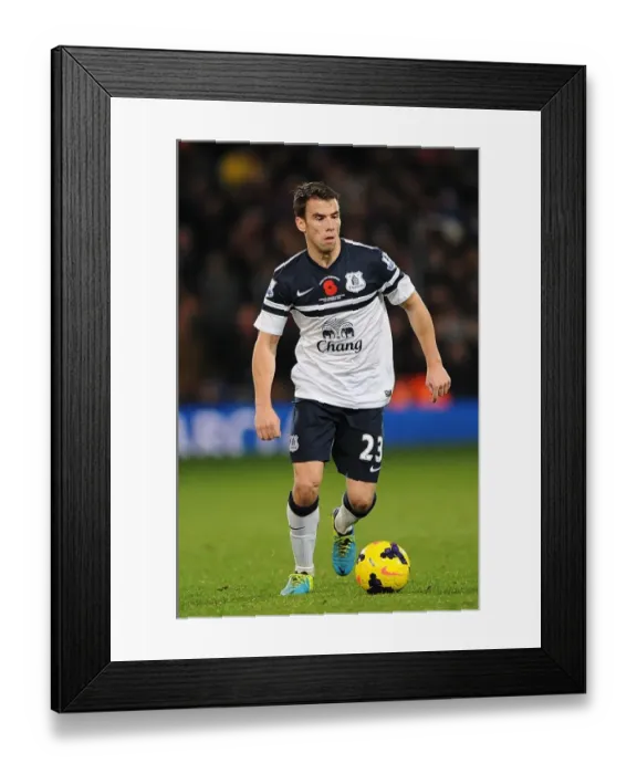 Framed Print : Seamus Coleman Faces Off in Scoreless Everton vs. Crystal Palace Premier League Clash at Selhurst Park (09-11-2013) Framed Print : Seamus Coleman Faces Off in Scoreless Everton vs. Crystal Palace Premier League Clash at Selhurst Park (09-11-2013)