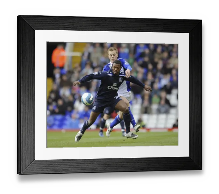 Framed Print : Clash of the Midfield Maestros: Larsson vs. Fernandes in Birmingham City vs. Everton (Premier League, 12 / 4 / 08) Framed Print : Clash of the Midfield Maestros: Larsson vs. Fernandes in Birmingham City vs. Everton (Premier League, 12 / 4 / 08)