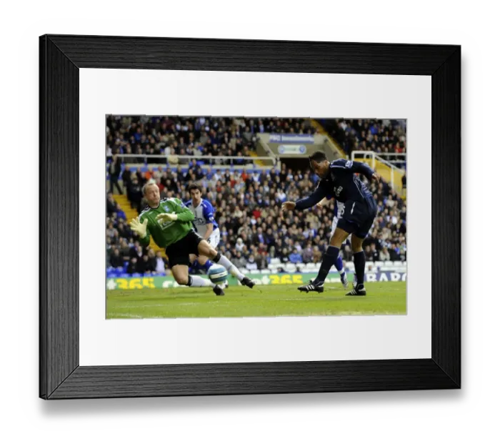 Framed Print : Football - Birmingham City v Everton Barclays Premier League - St Andrews - 12 / 4 / 08 Evertons Joleon Lescott misses in the first half Mandatory Credit: Action Images / Tony O Brien Livepic NO ONLINE / INTERNET USE WITHOUT A LICENCE FROM THE FOO Framed Print : Football - Birmingham City v Everton Barclays Premier League - St Andrews - 12 / 4 / 08 Evertons Joleon Lescott misses in the first half Mandatory Credit: Action Images / Tony O Brien Livepic NO ONLINE / INTERNET USE WITHOUT A LICENCE FROM THE FOO