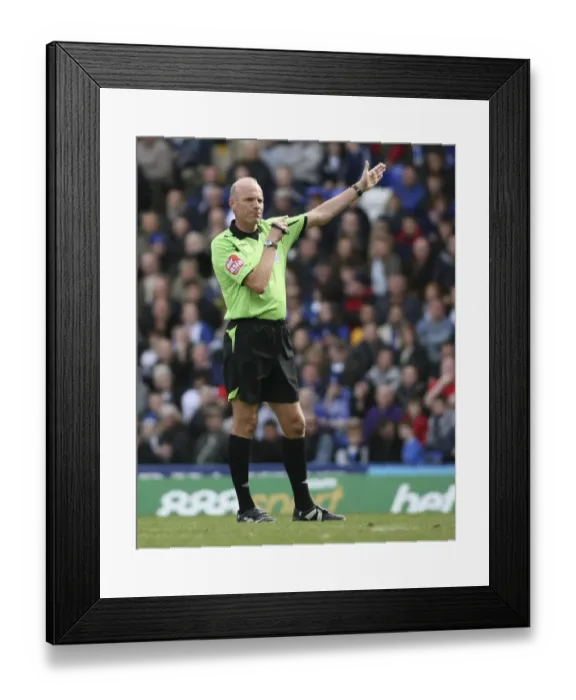 Framed Print : Everton vs. Birmingham City: Steve Bennett Referees in Barclays Premier League Clash at St. Andrews (April 12, 2008)