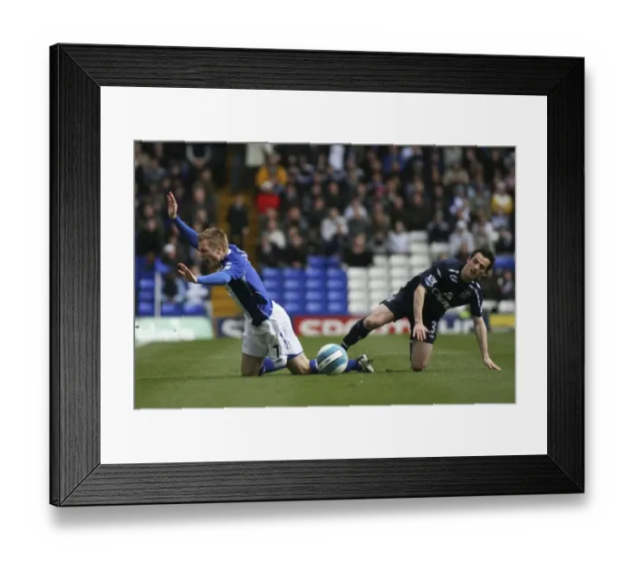 Framed Print : Larsson vs. Baines: Clash between Birmingham's Sebastian Larsson and Everton's Leighton Baines in the Barclays Premier League (April 12, 2008) Framed Print : Larsson vs. Baines: Clash between Birmingham's Sebastian Larsson and Everton's Leighton Baines in the Barclays Premier League (April 12, 2008)