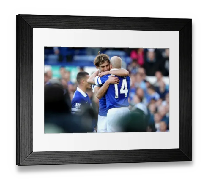 Framed Print : Everton's Jelavic and Naismith: Celebrating a Historic Victory Over Chelsea (14-09-2013) Framed Print : Everton's Jelavic and Naismith: Celebrating a Historic Victory Over Chelsea (14-09-2013)