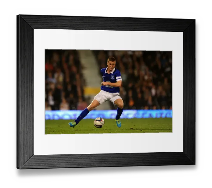 Framed Print : James McCarthy's Winning Goal: Everton's Triumph in the Capital One Cup Third Round at Fulham (24-09-2013) Framed Print : James McCarthy's Winning Goal: Everton's Triumph in the Capital One Cup Third Round at Fulham (24-09-2013)