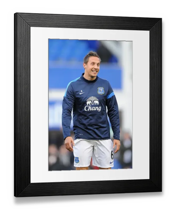 Framed Print : Phil Jagielka's Defiant Stand: Everton vs. Tottenham Hotspur at Goodison Park (0-0, Barclays Premier League, November 3, 2013) Framed Print : Phil Jagielka's Defiant Stand: Everton vs. Tottenham Hotspur at Goodison Park (0-0, Barclays Premier League, November 3, 2013)