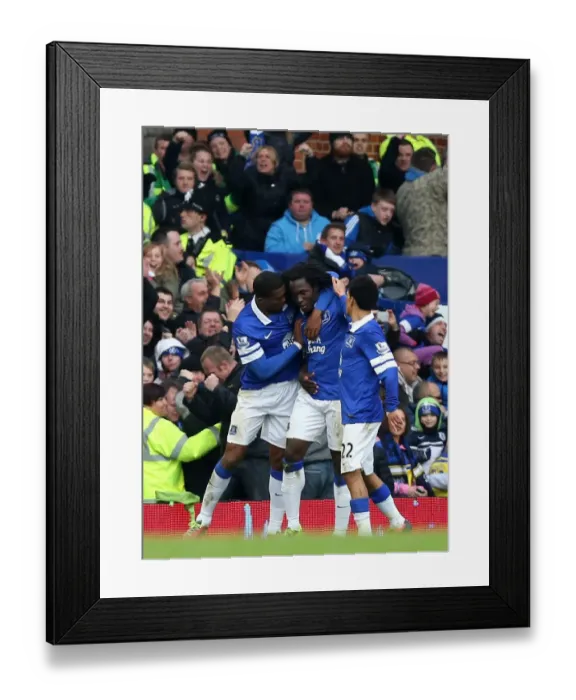 Framed Print : Everton's Lukaku Scores Brace: Thrilling 3-3 Draw Against Liverpool at Goodison Park Framed Print : Everton's Lukaku Scores Brace: Thrilling 3-3 Draw Against Liverpool at Goodison Park