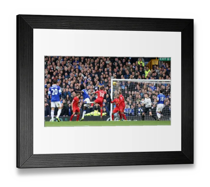 Framed Print : Everton's Lukaku Scores Dramatic Equalizer Against Liverpool in 3-3 Thriller