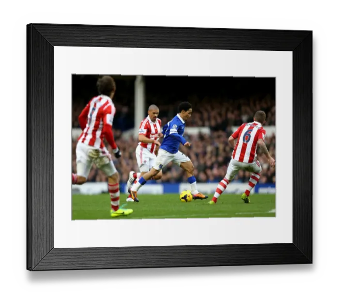 Framed Print : Steven Pienaar Charges Forward: Everton's Dominant 4-0 Victory over Stoke City Framed Print : Steven Pienaar Charges Forward: Everton's Dominant 4-0 Victory over Stoke City