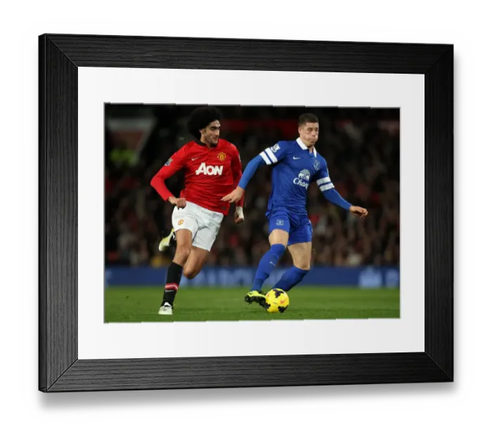 Framed Print : Barkley vs Fellaini: Evertons Surprising 1-0 Victory at Old Trafford (Manchester United vs Everton, Barclays Premier League, December 4, 2013)