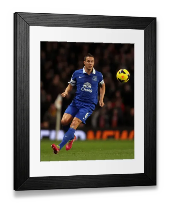 Framed Print : Jagielka's Victory: Everton's 1-0 Triumph over Manchester United at Old Trafford (Premier League 2013-14)